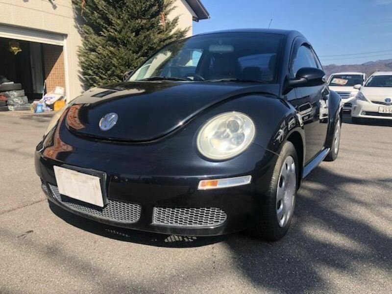 VOLKSWAGEN NEW BEETLE