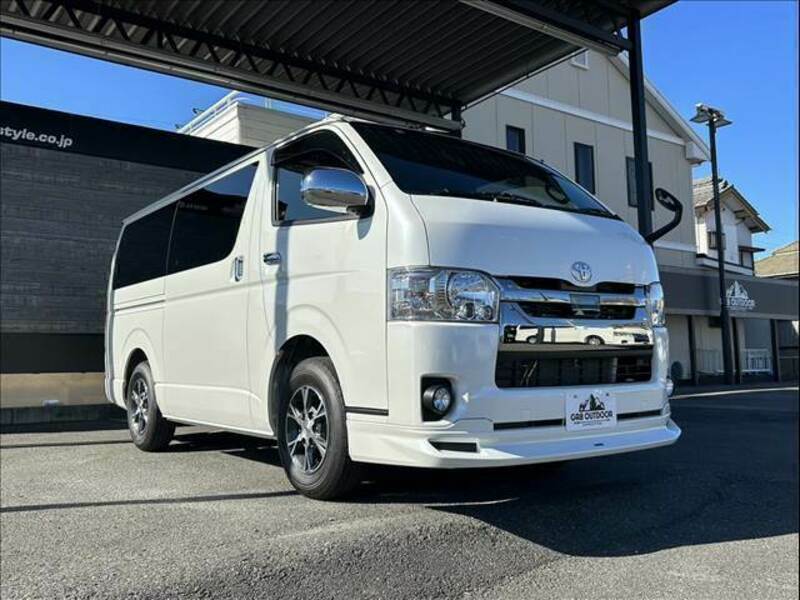 HIACE VAN