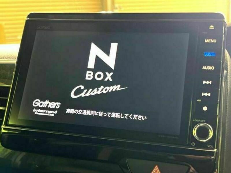 N BOX CUSTOM