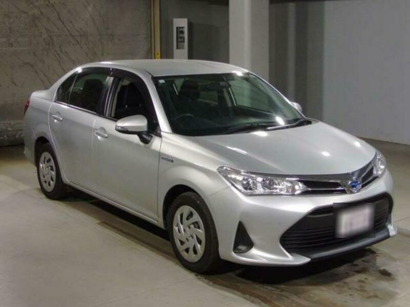 TOYOTA COROLLA AXIO