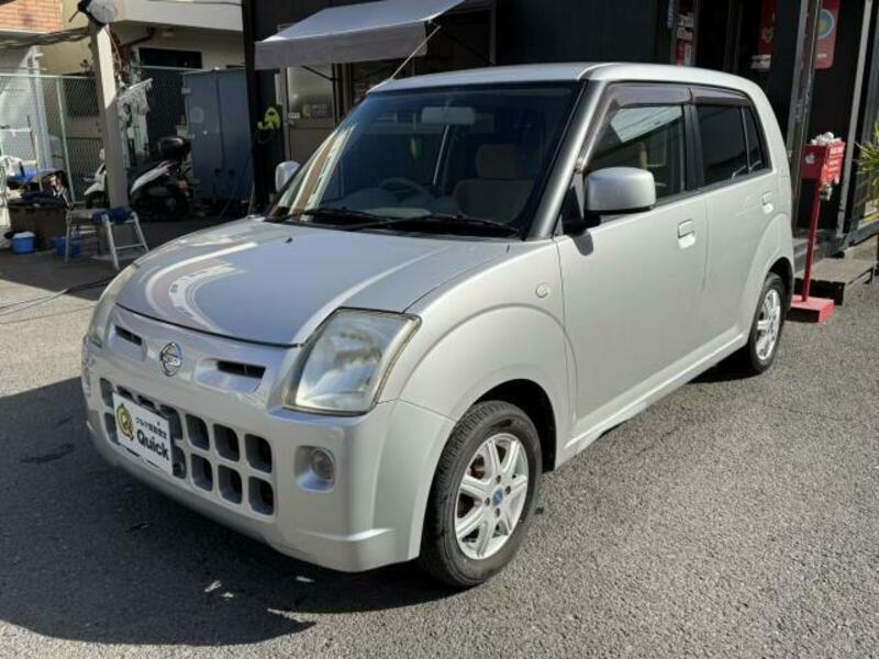 NISSAN PINO