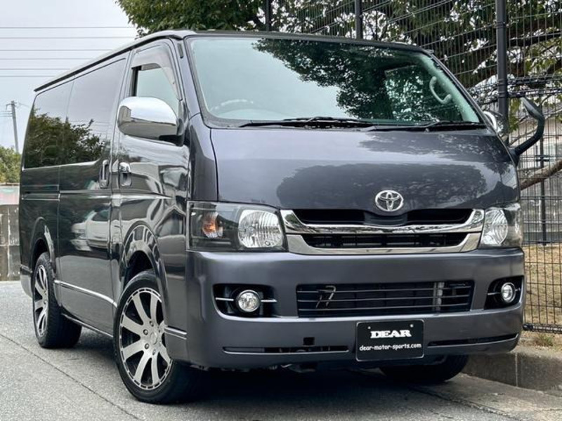 HIACE VAN