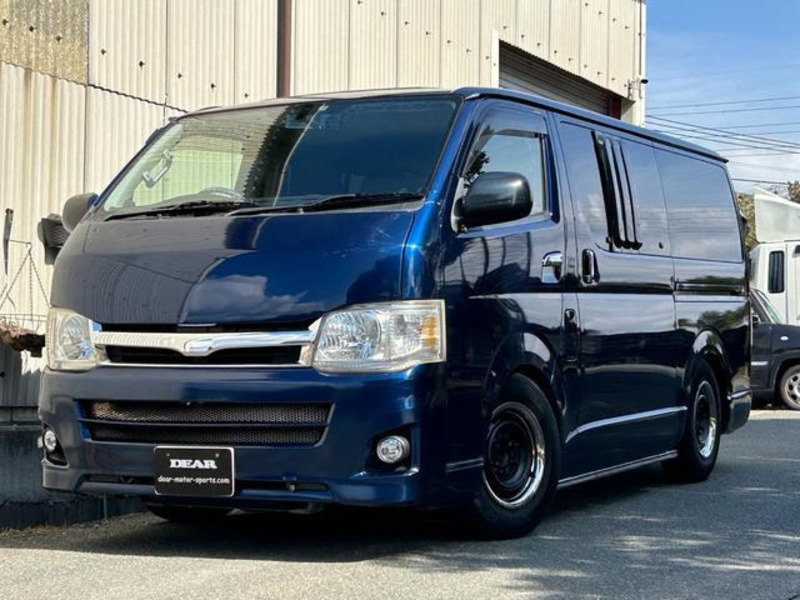 HIACE VAN