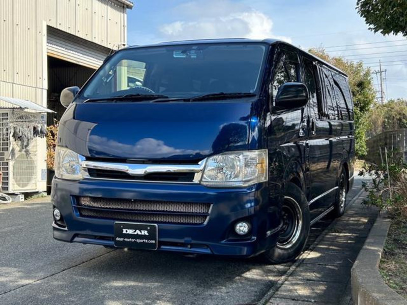 HIACE VAN