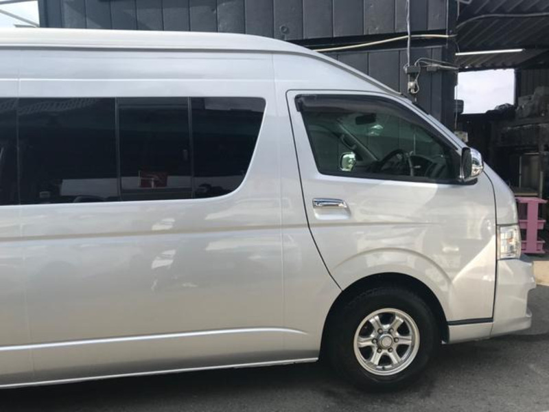 HIACE