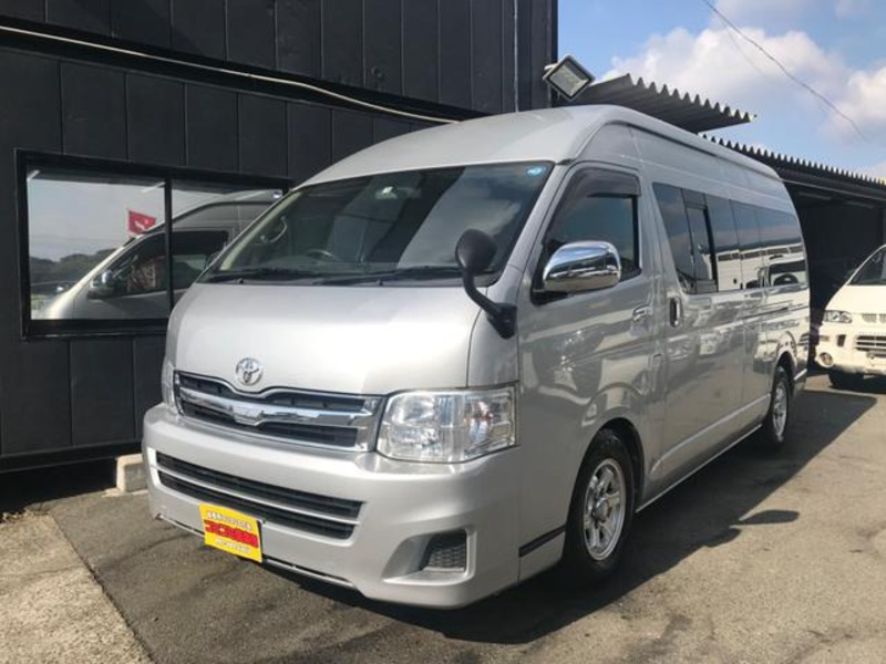 HIACE-0