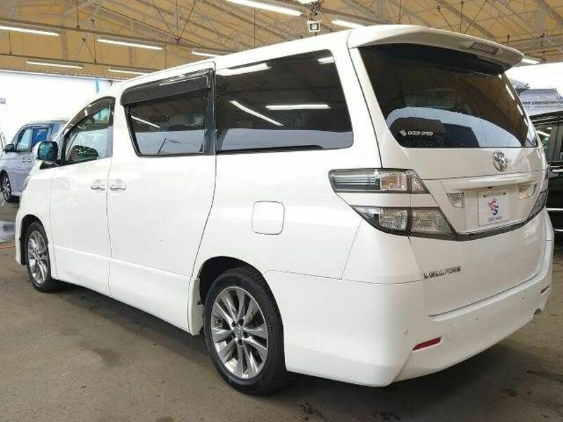 VELLFIRE