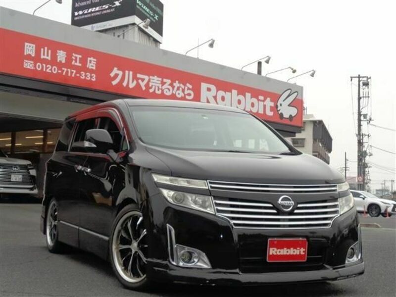 NISSAN ELGRAND