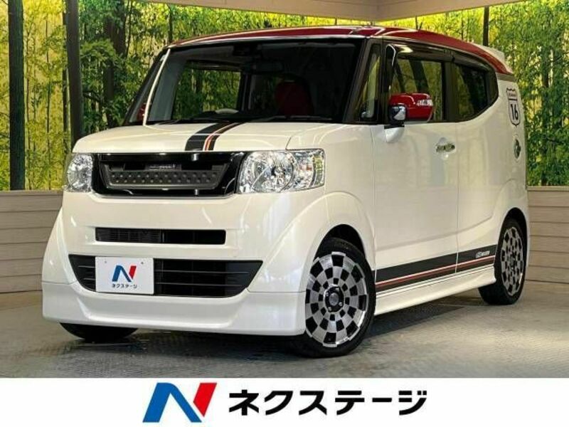 HONDA N BOX SLASH