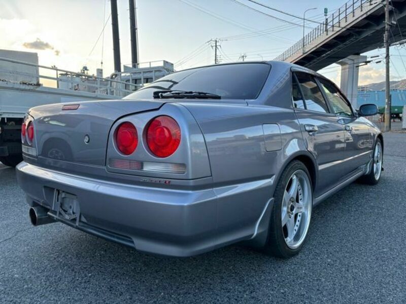 SKYLINE