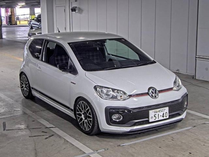 VOLKSWAGEN UP!