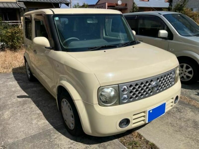 NISSAN CUBE