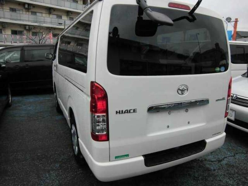 HIACE VAN