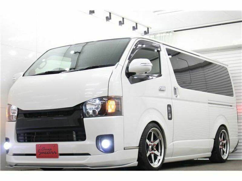 HIACE VAN