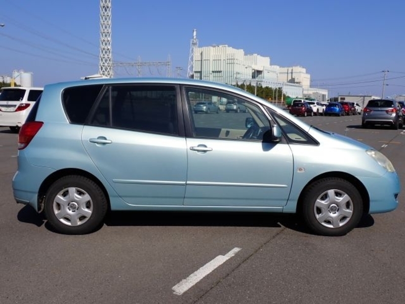 COROLLA SPACIO