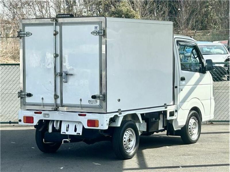 CARRY TRUCK