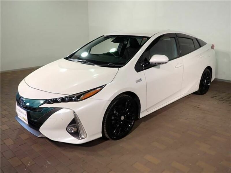 PRIUS PHV