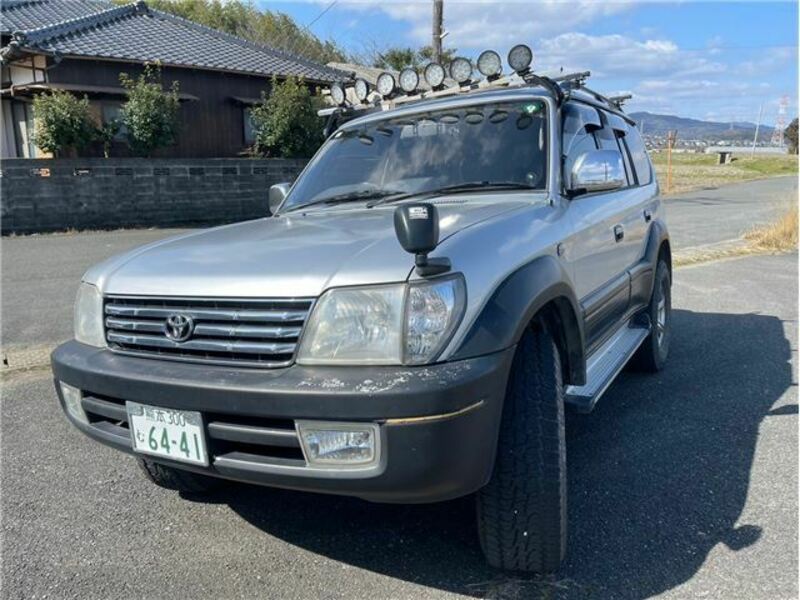 TOYOTA LAND CRUISER PRADO