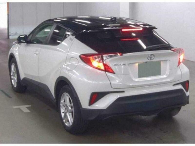 C-HR-4