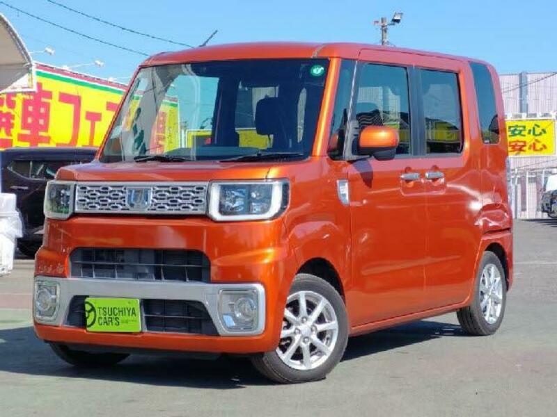 DAIHATSU WAKE