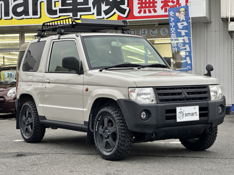 PAJERO MINI