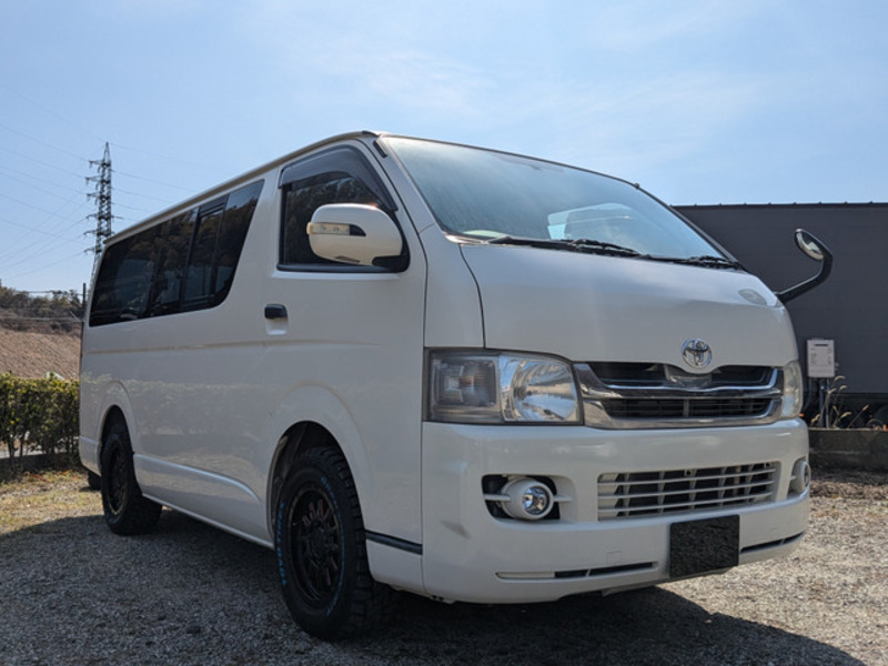 HIACE VAN