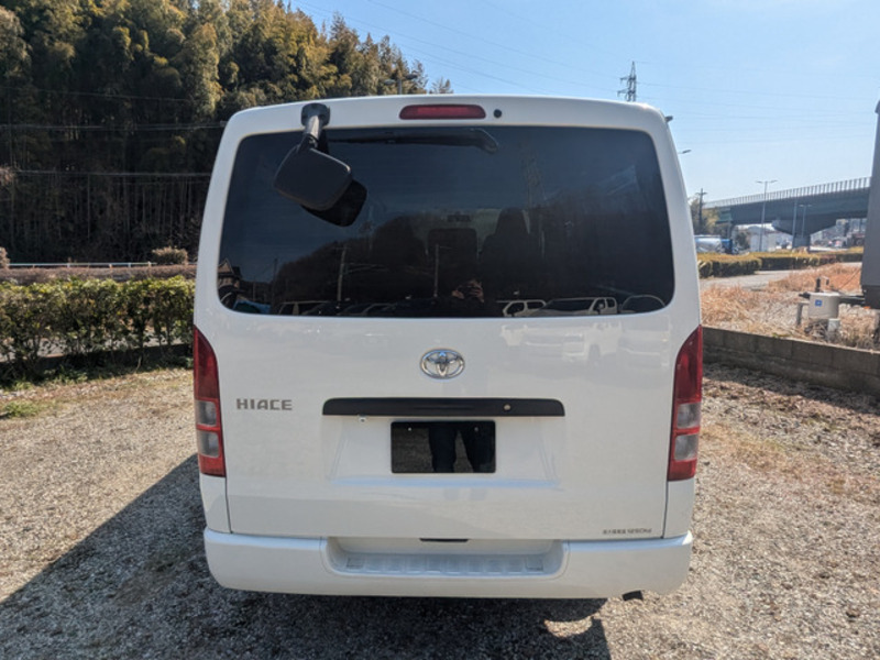 HIACE VAN