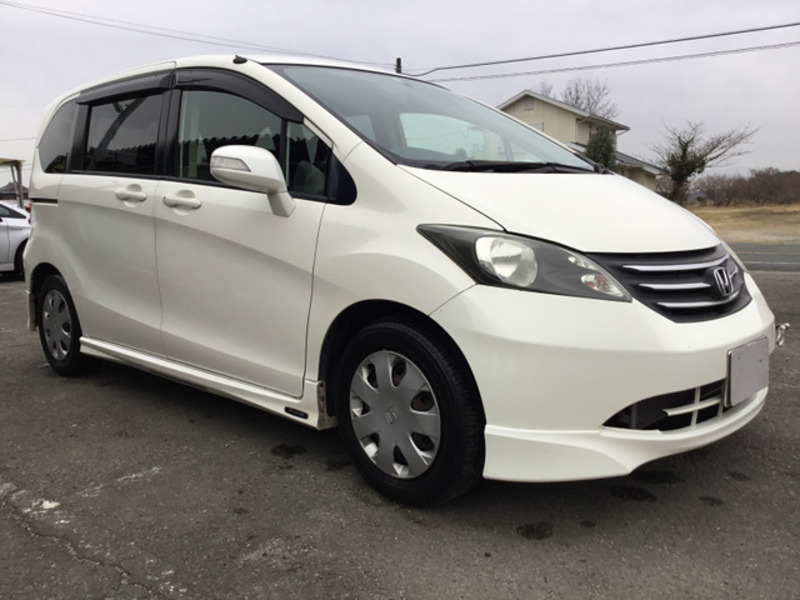 HONDA FREED