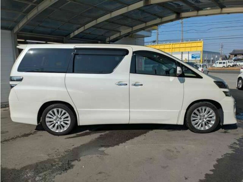 VELLFIRE