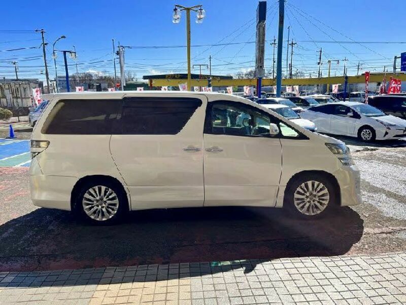 VELLFIRE