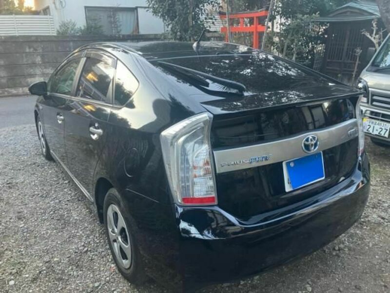 PRIUS PHV