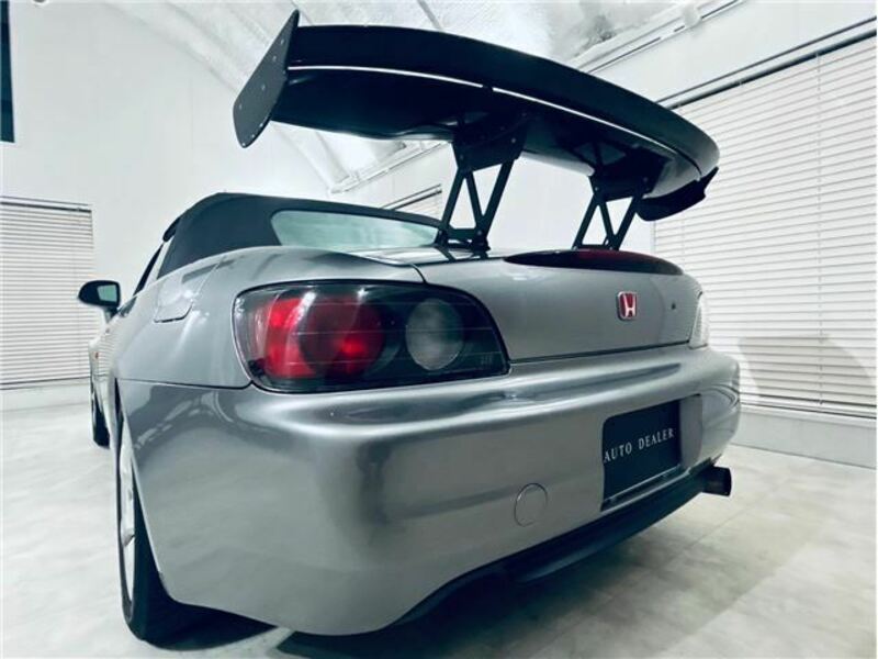 S2000