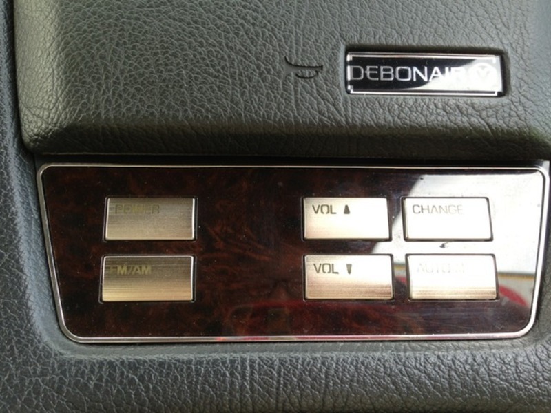 DEBONAIR
