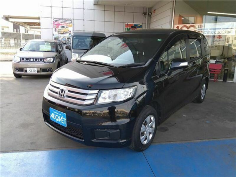 HONDA FREED SPIKE