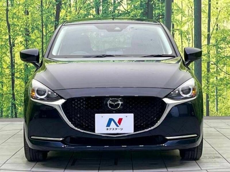 MAZDA2