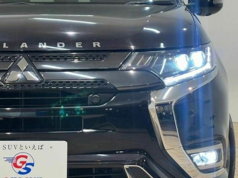 OUTLANDER PHEV