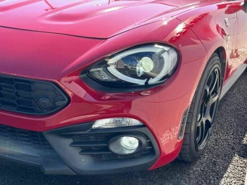 ABARTH 124 SPIDER