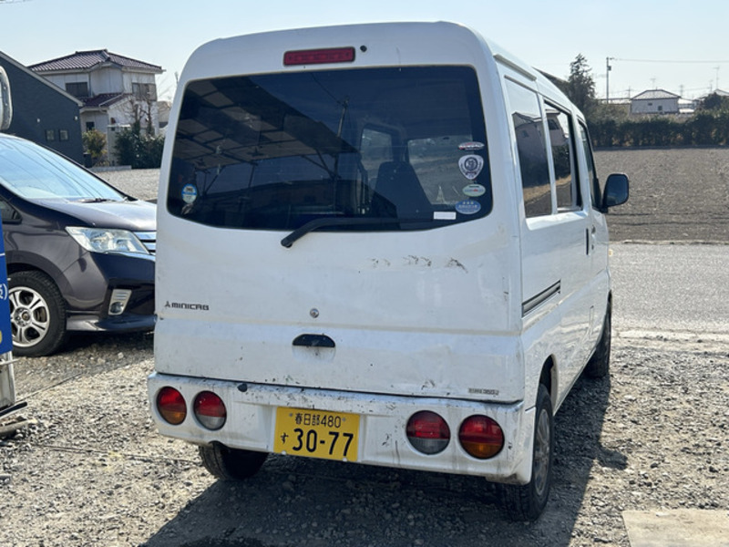 MINICAB VAN