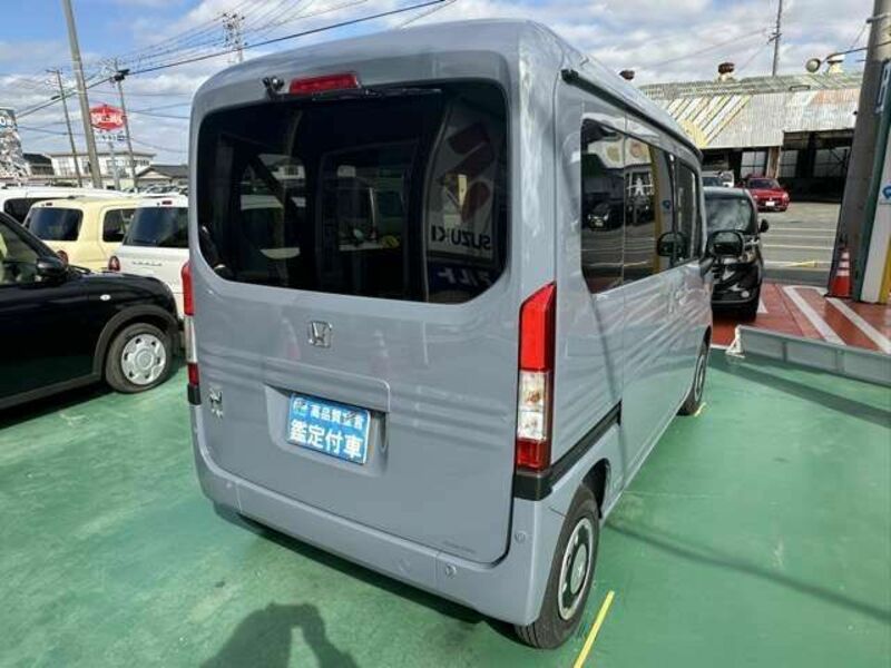 N-VAN