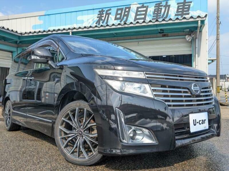 NISSAN ELGRAND