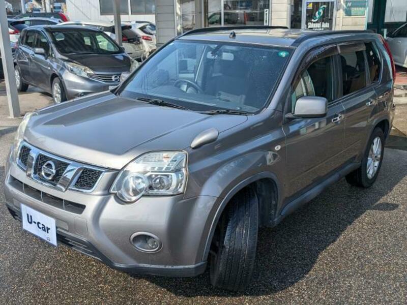 X-TRAIL