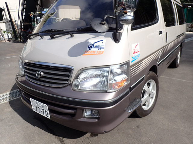 HIACE