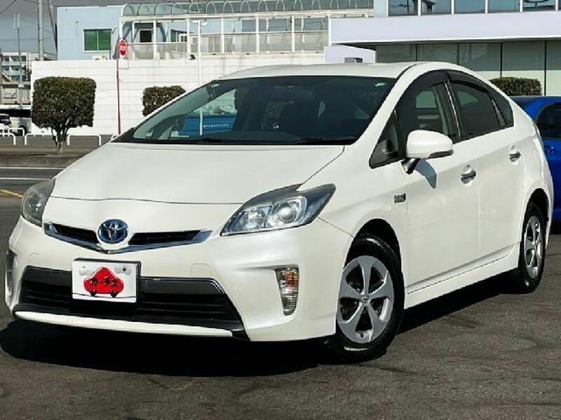 TOYOTA PRIUS PHV