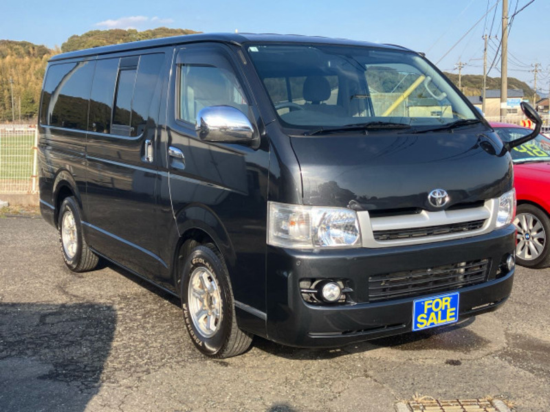 HIACE VAN