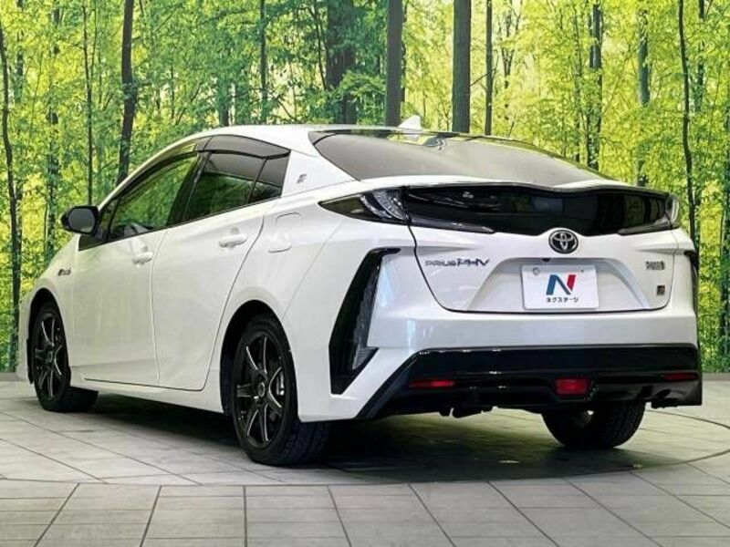 PRIUS PHV