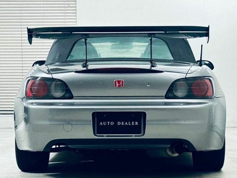 S2000