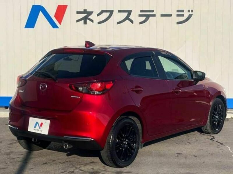 MAZDA2