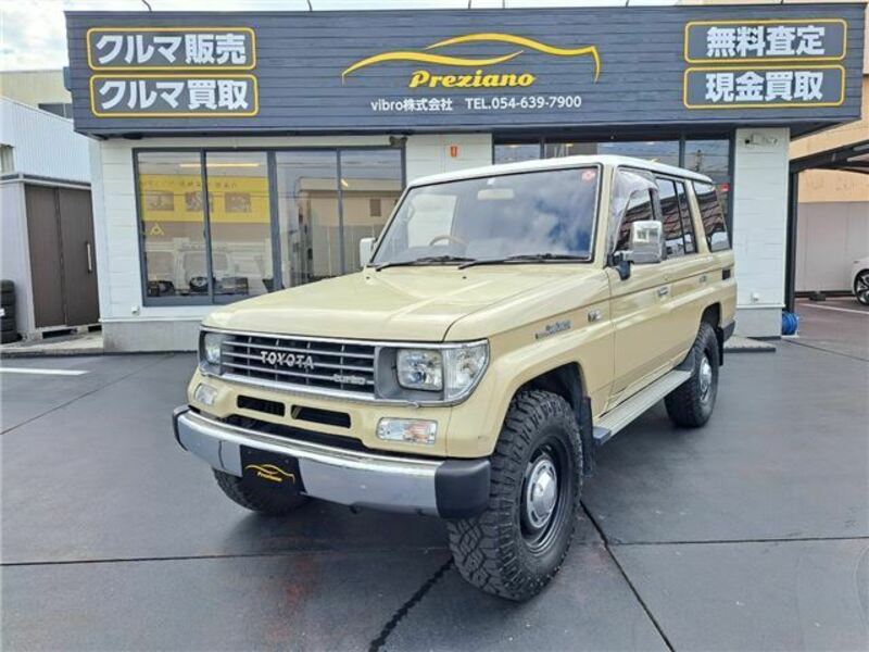 TOYOTA LAND CRUISER PRADO