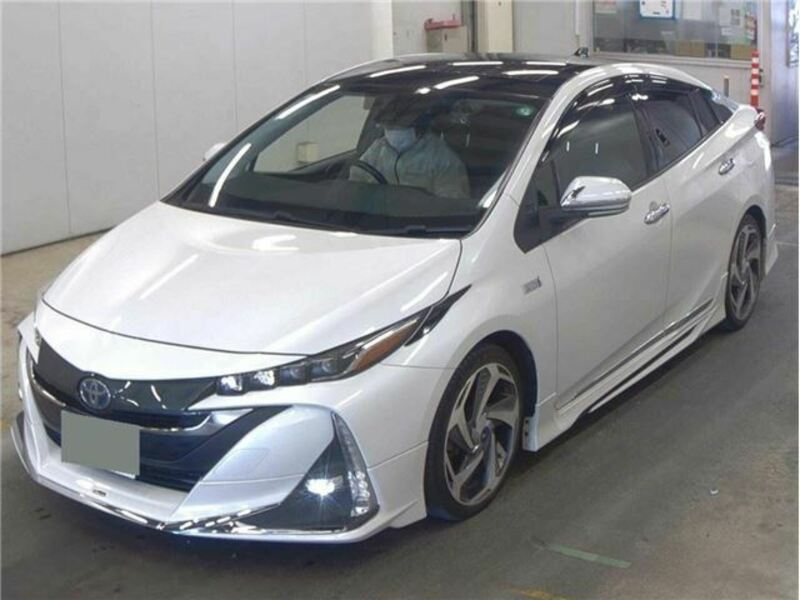 PRIUS PHV