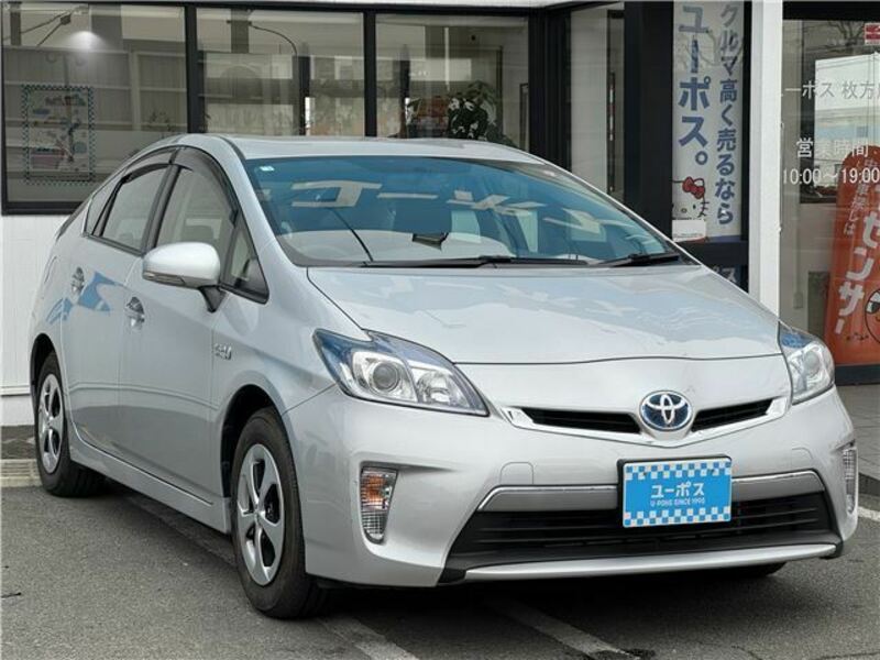 PRIUS PHV